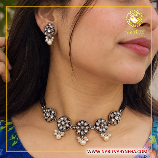 Kundan Choker Earrings Set