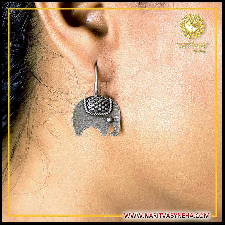 Haathi fish hook Earrings