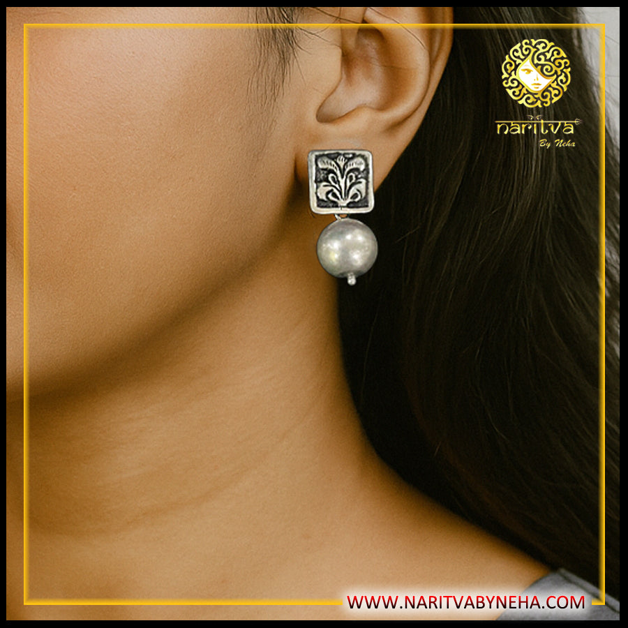 Chitai Square Ball Earring