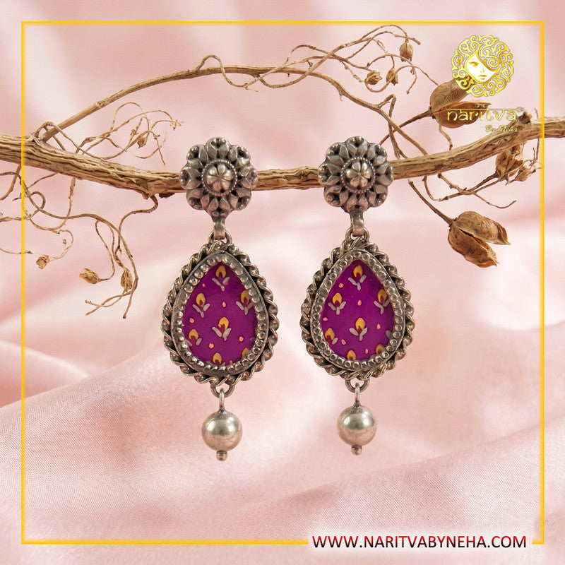 Magenta painted earrings