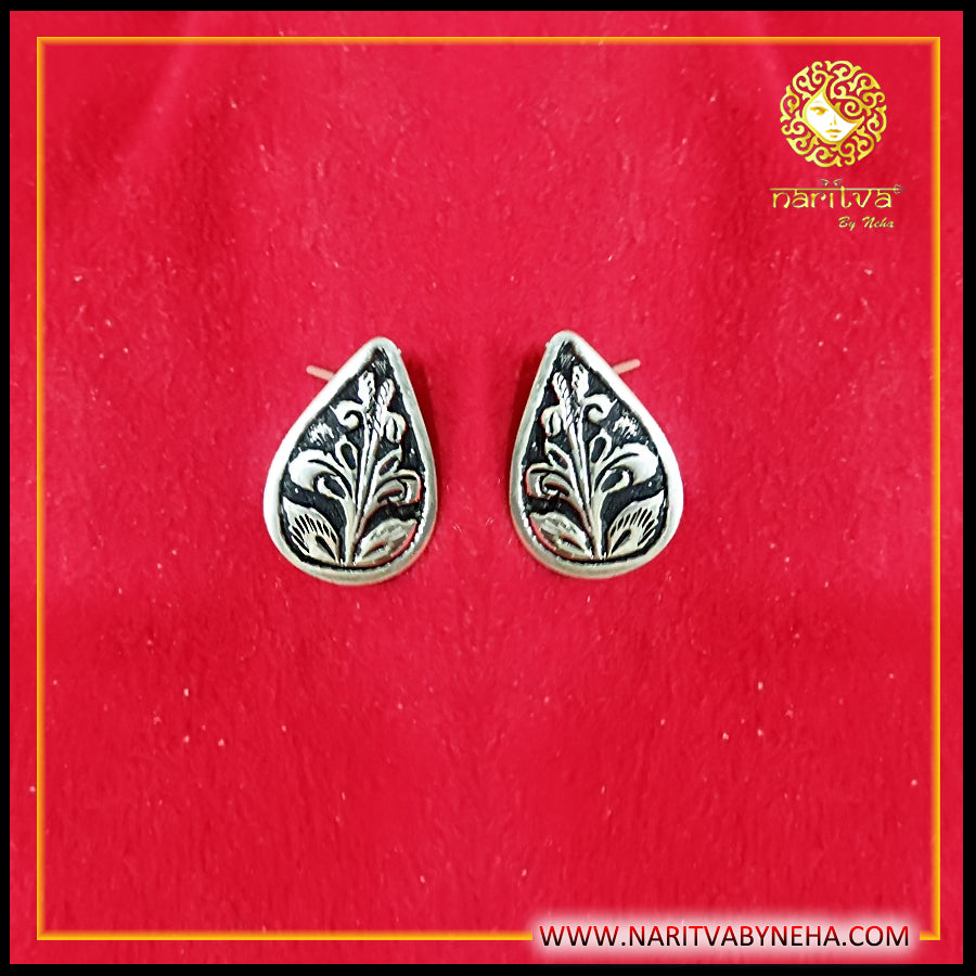 Chitai Cone Studs