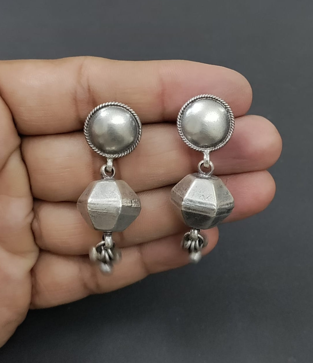 Plain Ball earrings