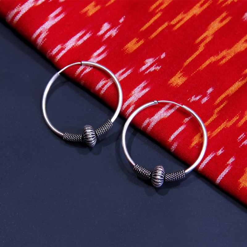 Centre Motif Solid Hoop