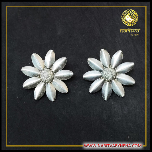 Sun Flower Stud
