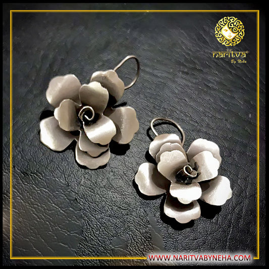 Flower Hook big Earrings