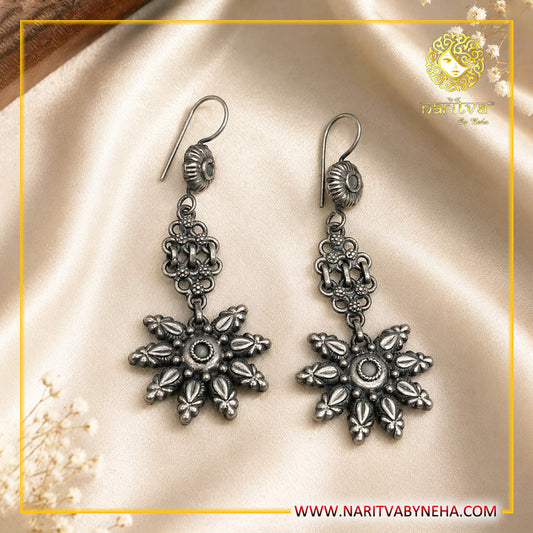 Fish Hook Jaal Flower Dangler