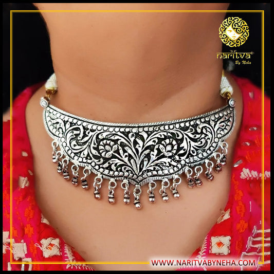 Chitai Hasli Choker