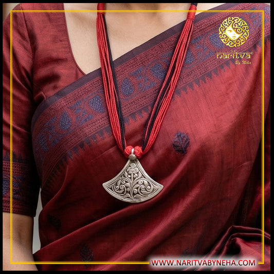 Chitai Necklace Set