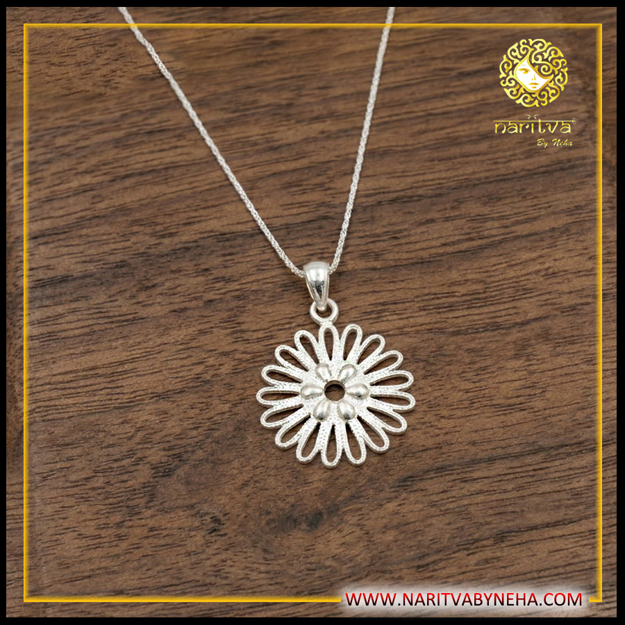 Light Weight Flower Pendant