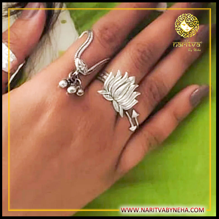 Lotus Ring