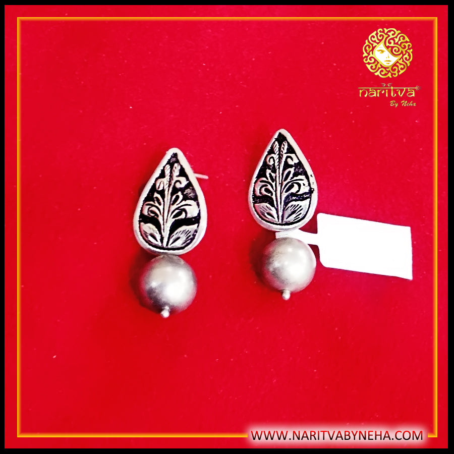 Chitai Cone ball earring